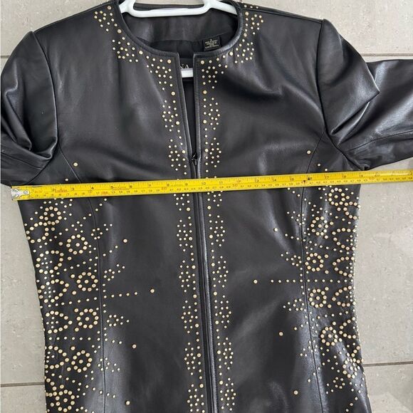 Vintage Black Studded Women's Leather Jacket - Picture 6 of 8